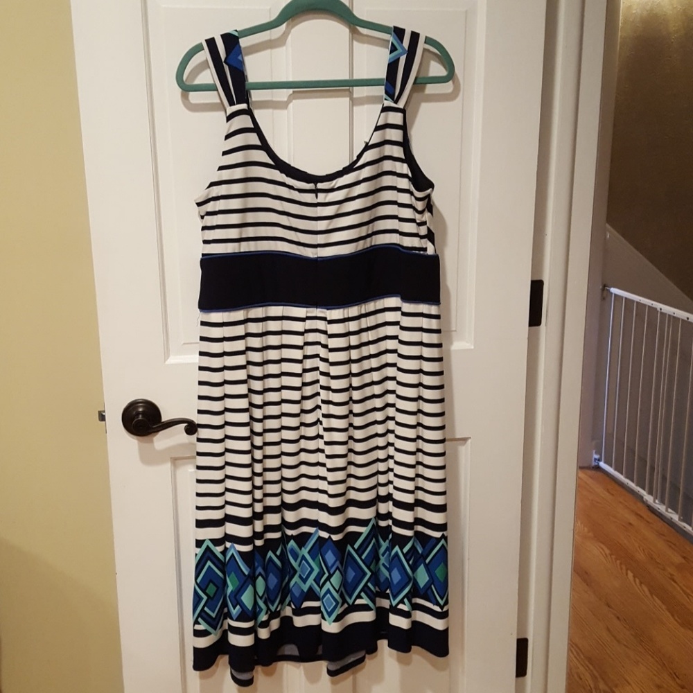 DB Dressbarn Dress Sz 18 - Picture 3 of 6